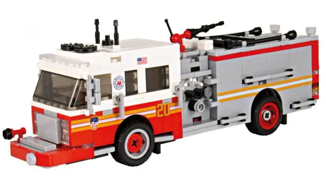 BlueBrixx® Spartan ERV Pumper Version 3 rot/weiß