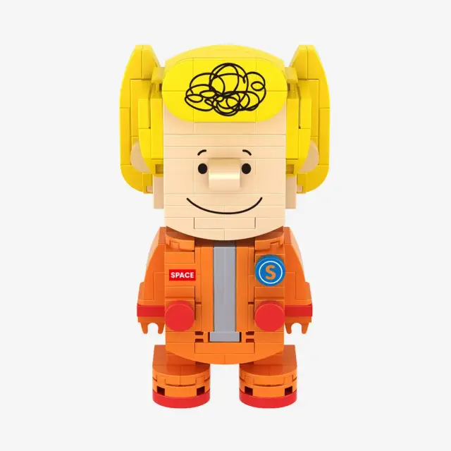 BlueBrixx® Astronaut Sally