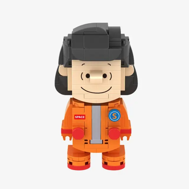 BlueBrixx® Astronaut Lucy