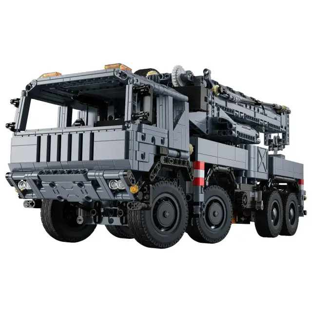 CaDA® Military Crane Truck