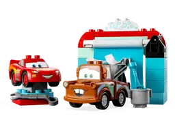 Lego Lightning McQueen und Mater in der Waschanlage