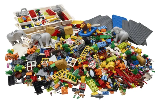 Lego®  SERIOUS PLAY® Identity and Landscape Set