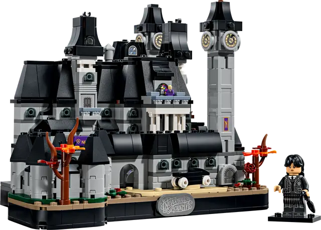 Lego® Nevermore Academy