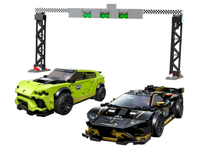 Lego® Lamborghini Urus ST-X & Lamborghini Huracán Super Trofeo EVO