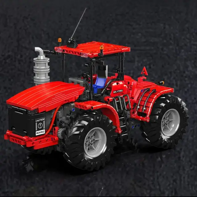 MouldKing® Challenger Articulated Tractor Red